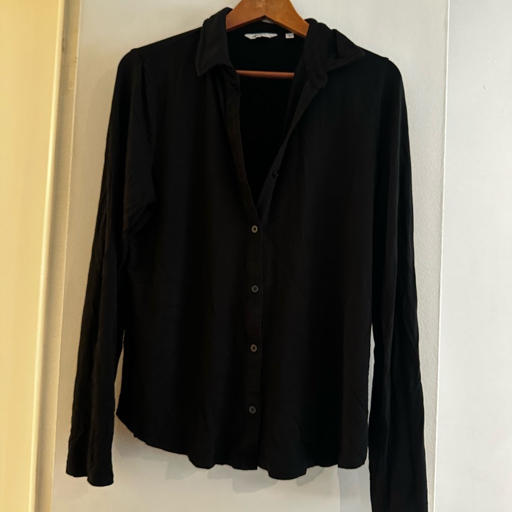 Reitman’s Women’s black cotton jersey knit Lightweight button up blouse